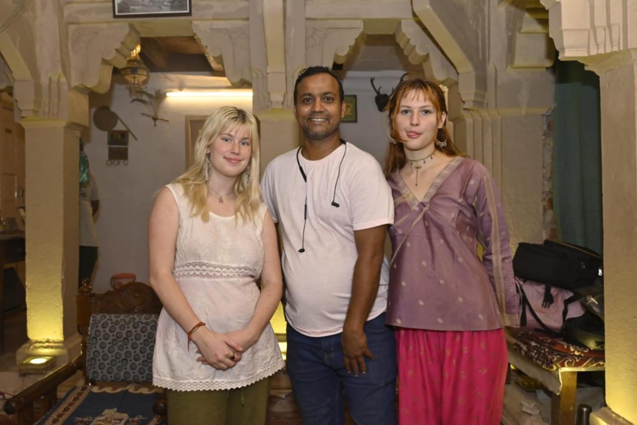 Stay Inn Heritage فاراناسي المظهر الخارجي الصورة